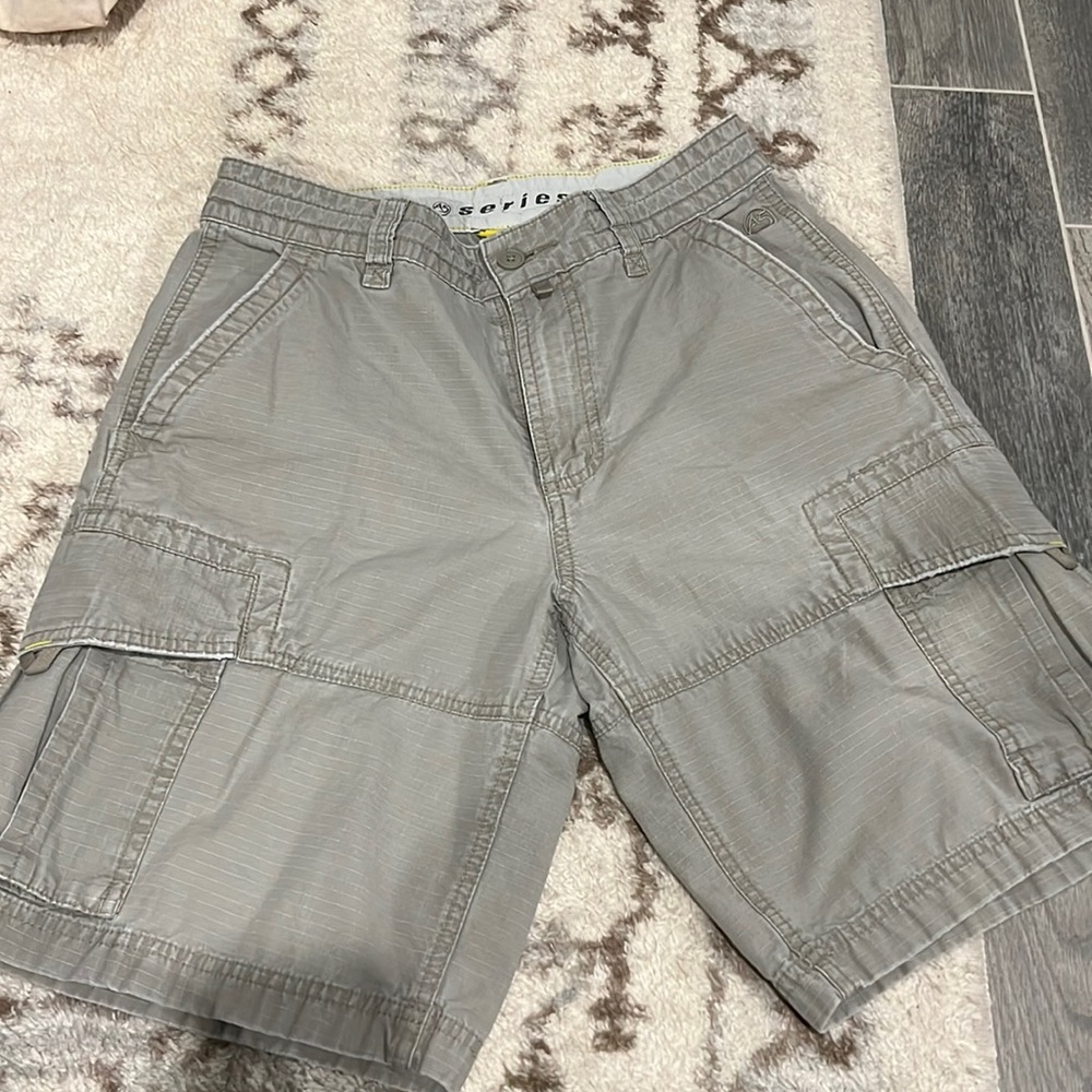 North Face Grey Cargo Shirts A5 Series Men’s Size 30